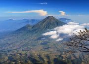 Menjelajahi Keindahan Gunung Burni Telong di Aceh