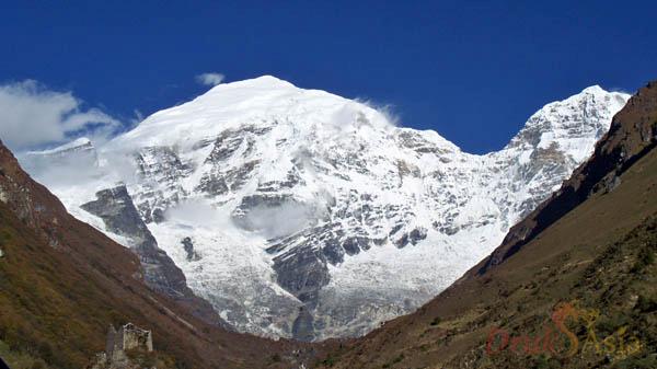 Gunung Jomolhari