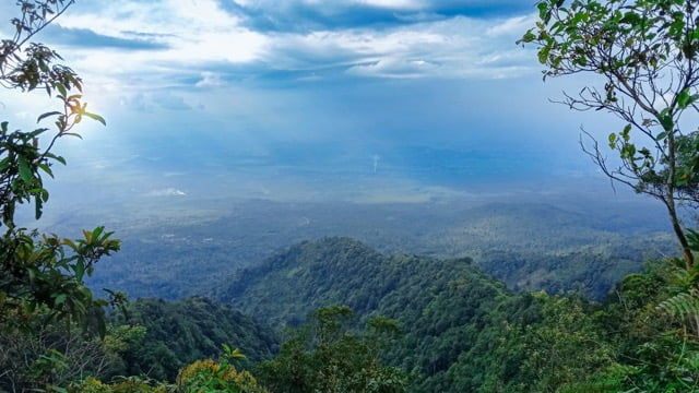 Gunung Pesawaran, Lampung