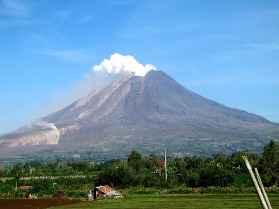 Gunung Sinabung, Sumatera Utara