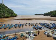 5 Alasan Kenapa Pantai Baron Harus Masuk Daftar Liburanmu