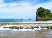 5 Alasan Kenapa Pantai Jolangkung Wajib Masuk Daftar Liburanmu