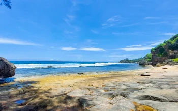 Pantai Porok