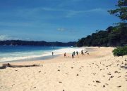 10 Alasan Kenapa Pantai Sendiki Jadi Destinasi Favorit Remaja