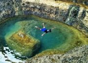 Menikmati Keindahan Pantai Teluk Bidadari: Surga Tersembunyi di Ujung Pulau