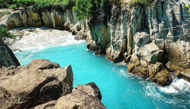 10 Tempat Wisata Menarik di Manado yang Wajib Kamu Kunjungi!