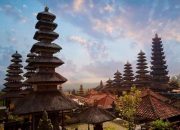 10 Tempat Wisata Menarik di Nusantara yang Wajib Kamu Kunjungi