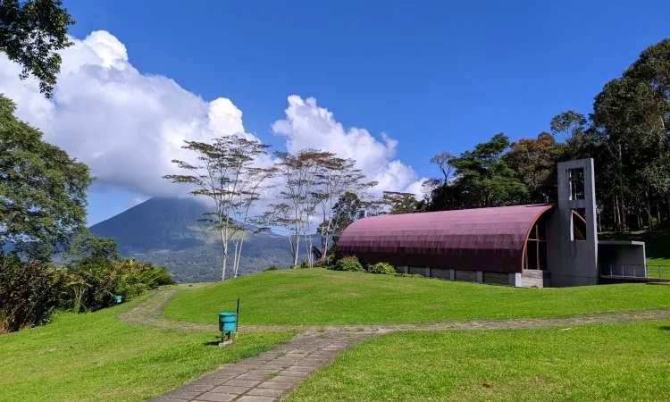 tempat wisata di Tomohon